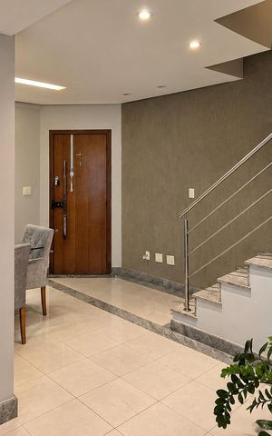 Apartamento à venda com 211m², 3 quartos e 3 vagas Apartamento à venda com 211m², 3 quartos e 3 vagasSala
