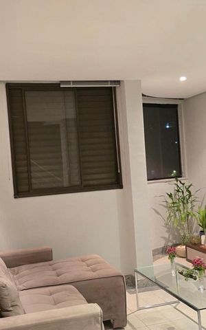 Apartamento à venda com 211m², 3 quartos e 3 vagas Apartamento à venda com 211m², 3 quartos e 3 vagasSala