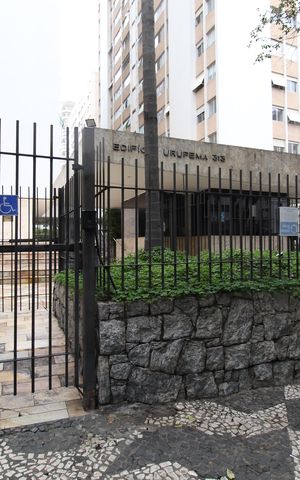 Apartamento para alugar com 112m², 3 quartos e 1 vagaFachada