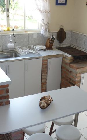 Casa de condomínio para alugar com 263m², 4 quartos e 2 vagas Casa de condomínio para alugar com 263m², 4 quartos e 2 vagasCozinha