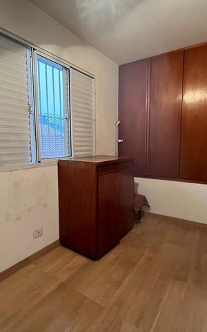 Casa à venda com 202m², 4 quartos e 2 vagas Casa à venda com 202m², 4 quartos e 2 vagasQuarto