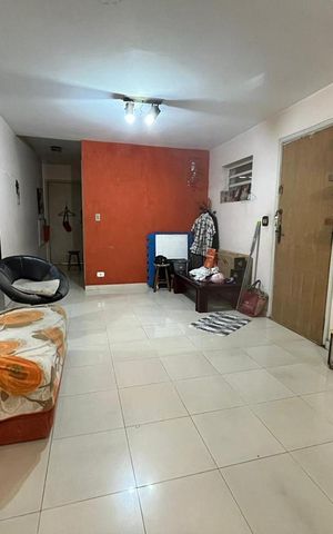 Casa à venda com 202m², 4 quartos e 2 vagas Casa à venda com 202m², 4 quartos e 2 vagasSala