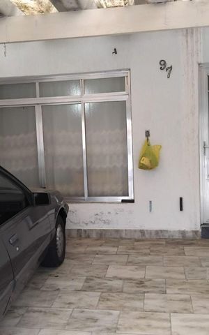 Casa à venda com 100m², 3 quartos e sem vaga