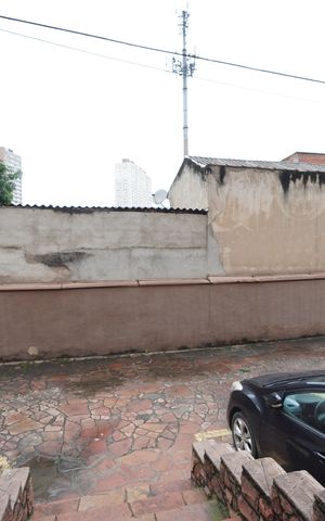 Apartamento à venda com 77m², 2 quartos e sem vagaÁrea comum
