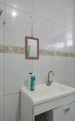 Apartamento à venda com 77m², 2 quartos e sem vagaBanheiro