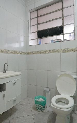 Apartamento à venda com 77m², 2 quartos e sem vagaBanheiro