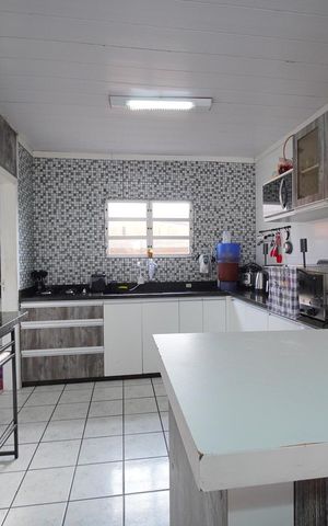 Casa para alugar com 130m², 2 quartos e 1 vagaCozinha