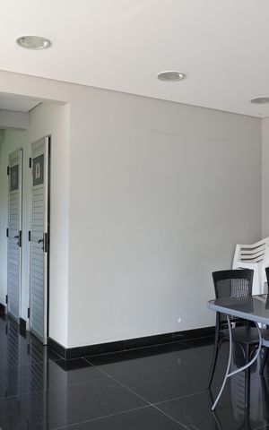 Apartamento à venda com 93m², 3 quartos e 2 vagas Apartamento à venda com 93m², 3 quartos e 2 vagasÁrea comum - Salão de festas