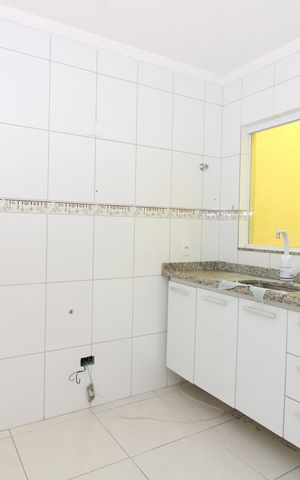 Casa de condomínio para alugar com 80m², 2 quartos e 1 vagaCozinha