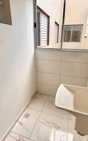 Apartamento à venda com 37m², 2 quartos e sem vaga Apartamento à venda com 37m², 2 quartos e sem vagaÁrea de Serviço