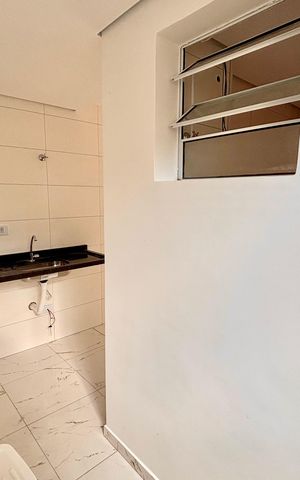 Apartamento à venda com 37m², 2 quartos e sem vaga Apartamento à venda com 37m², 2 quartos e sem vagaCozinha e Área de Serviço