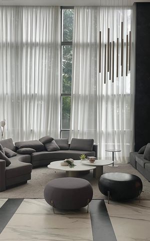Apartamento à venda com 136m², 3 quartos e 2 vagas Apartamento à venda com 136m², 3 quartos e 2 vagasÁrea comum - Salão de festas