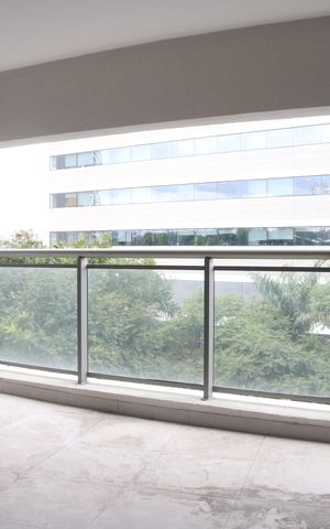 Apartamento à venda com 136m², 3 quartos e 2 vagasVaranda