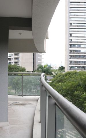 Apartamento à venda com 136m², 3 quartos e 2 vagasVaranda