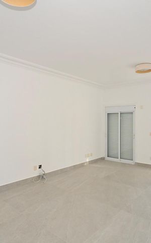 Casa à venda com 839m², 4 quartos e 8 vagasSuíte 4