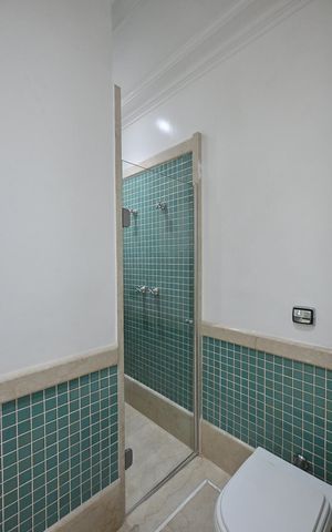 Casa à venda com 839m², 4 quartos e 8 vagasBanheiro da Suíte  3