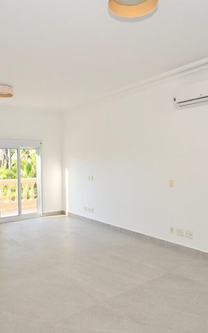 Casa à venda com 839m², 4 quartos e 8 vagasSuíte 4
