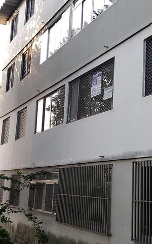 Apartamento à venda com 55m², 2 quartos e 1 vaga Apartamento à venda com 55m², 2 quartos e 1 vagaFachada