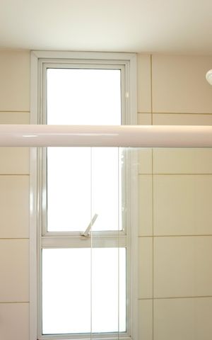 Apartamento à venda com 184m², 4 quartos e 4 vagas Apartamento à venda com 184m², 4 quartos e 4 vagasSemi Suíte - Banheiro