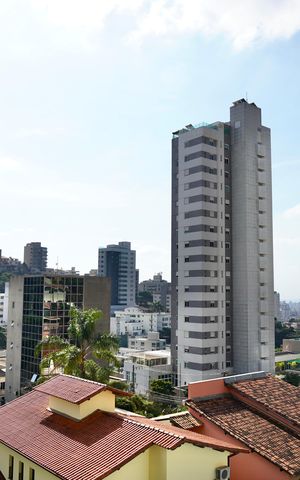 Apartamento à venda com 184m², 4 quartos e 4 vagas Apartamento à venda com 184m², 4 quartos e 4 vagasÁrea comum