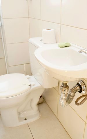 Apartamento à venda com 184m², 4 quartos e 4 vagas Apartamento à venda com 184m², 4 quartos e 4 vagasDependência de Serviço