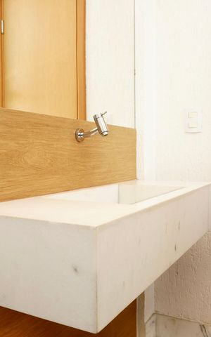 Apartamento à venda com 184m², 4 quartos e 4 vagas Apartamento à venda com 184m², 4 quartos e 4 vagasLavabo