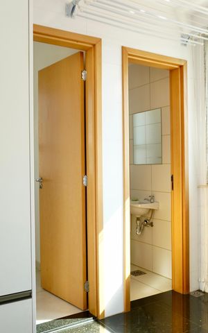Apartamento à venda com 184m², 4 quartos e 4 vagas Apartamento à venda com 184m², 4 quartos e 4 vagasÁrea de Serviço