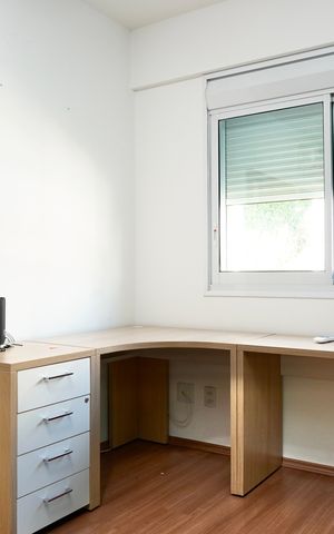 Apartamento à venda com 184m², 4 quartos e 4 vagas Apartamento à venda com 184m², 4 quartos e 4 vagasSemi Suíte 1
