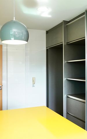 Apartamento à venda com 184m², 4 quartos e 4 vagas Apartamento à venda com 184m², 4 quartos e 4 vagasCozinha