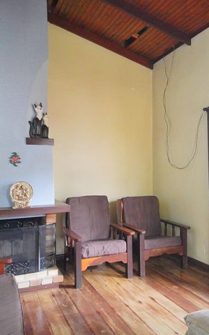 Casa à venda com 208m², 4 quartos e 2 vagassala 2