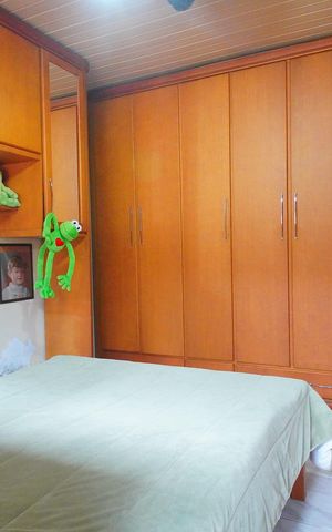 Casa à venda com 208m², 4 quartos e 2 vagasQuarto 1