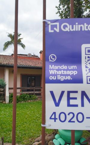 Casa à venda com 208m², 4 quartos e 2 vagasVZOE-47