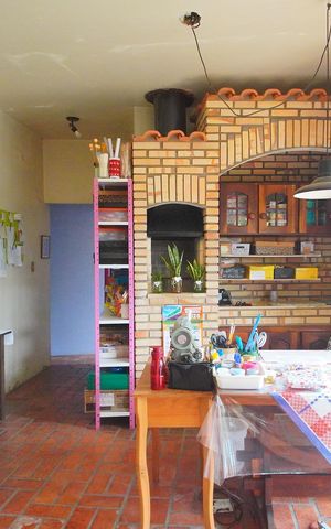 Casa à venda com 208m², 4 quartos e 2 vagassala