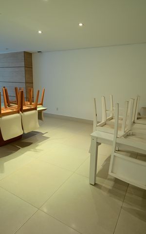 Apartamento à venda com 162m², 4 quartos e 3 vagas