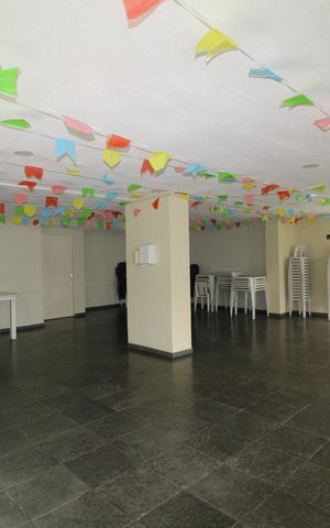 Apartamento para alugar com 65m², 2 quartos e 1 vagaÁrea Comum