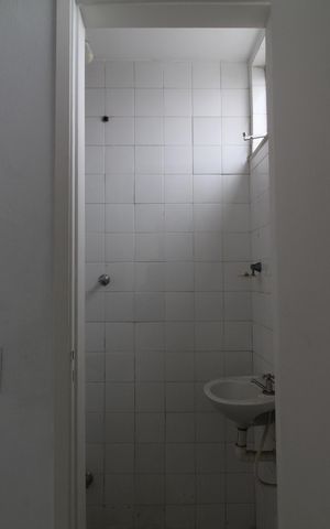 Apartamento para alugar com 65m², 2 quartos e 1 vagaBanheiro de Serviço