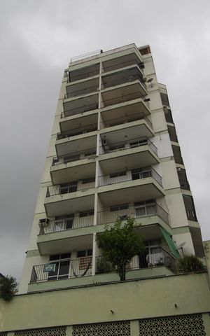 Apartamento para alugar com 65m², 2 quartos e 1 vagaFachada