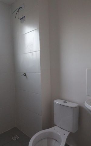 Apartamento para alugar com 45m², 2 quartos e 1 vaga Apartamento para alugar com 45m², 2 quartos e 1 vagaBanheiro