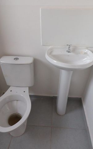 Apartamento para alugar com 45m², 2 quartos e 1 vaga Apartamento para alugar com 45m², 2 quartos e 1 vagaBanheiro