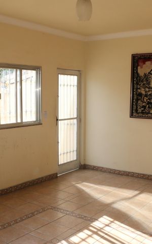 Casa para alugar com 500m², 3 quartos e 3 vagassala