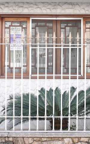 Casa para alugar com 500m², 3 quartos e 3 vagasfoto da placa