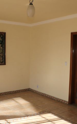 Casa para alugar com 500m², 3 quartos e 3 vagassala