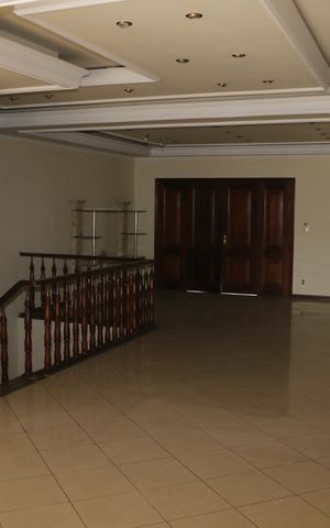 Casa para alugar com 500m², 3 quartos e 3 vagassala