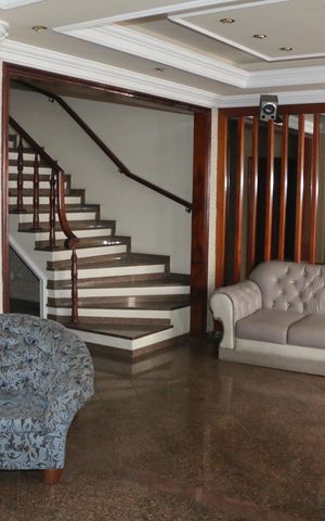 Casa para alugar com 500m², 3 quartos e 3 vagassala