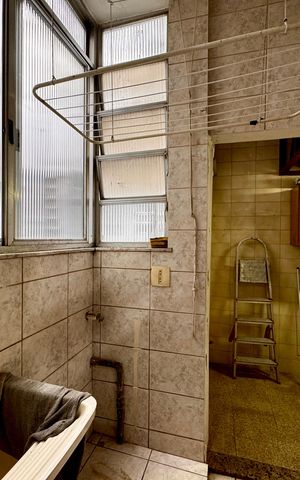 Apartamento à venda com 67m², 2 quartos e sem vaga Apartamento à venda com 67m², 2 quartos e sem vagaÁrea de serviço