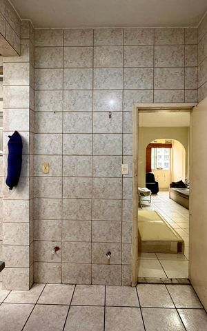 Apartamento à venda com 67m², 2 quartos e sem vaga Apartamento à venda com 67m², 2 quartos e sem vagaCozinha