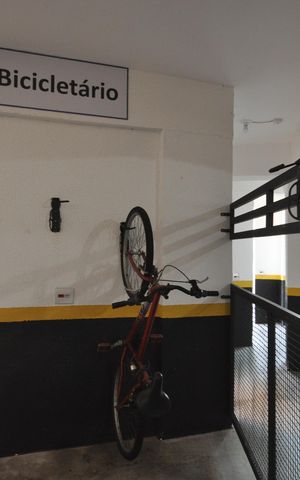 Casa de condomínio à venda com 48m², 2 quartos e 1 vagaBicicletário