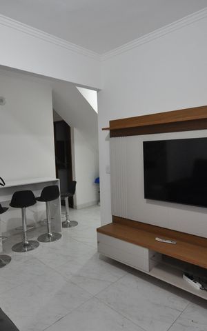 Casa de condomínio à venda com 48m², 2 quartos e 1 vagaSala