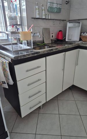 Apartamento à venda com 80m², 2 quartos e 1 vagaCozinha