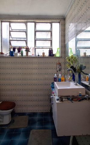 Casa para alugar com 120m², 3 quartos e 1 vaga Casa para alugar com 120m², 3 quartos e 1 vagaBanheiro